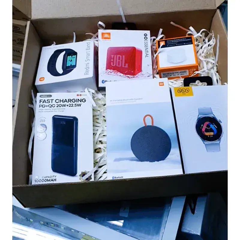 Unboxing de David G.: Llegó precintada con la cinta Prime original. Dentro: altavo